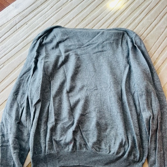 Express Men's Gray partially wool size L Sweater - Picture 3 of 4